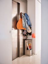 Load image into Gallery viewer, PLEC by Jordi Pérez and Isabel Gamero