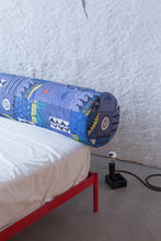 Load image into Gallery viewer, 2x2 Light by Dyvik Kahlen