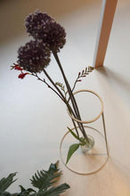 Load image into Gallery viewer, Flower Stand by Sam Chermayeff with Ertl und Zull
